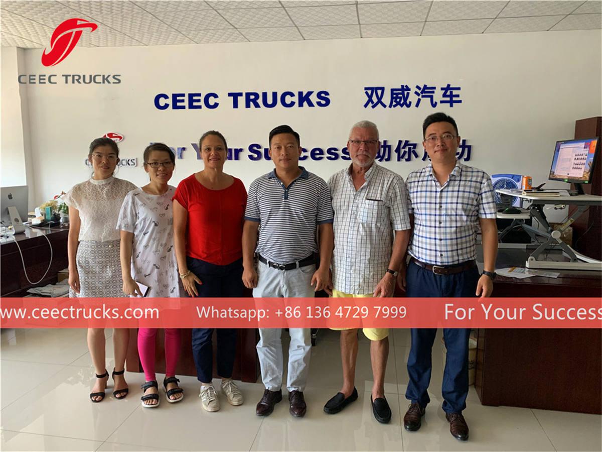 မော်ရစ်ရှပ် - skip loader အပေါ်ပိုင်းတင်ပို့ခြင်း