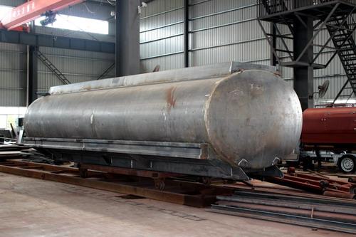 ၂၀ CBM လောင်စာတိုင်ကီကား ထုတ်လုပ်ခြင်း  ?  ( ပထမပိုင်း - တပ်ဆင်မှု ပန့် )