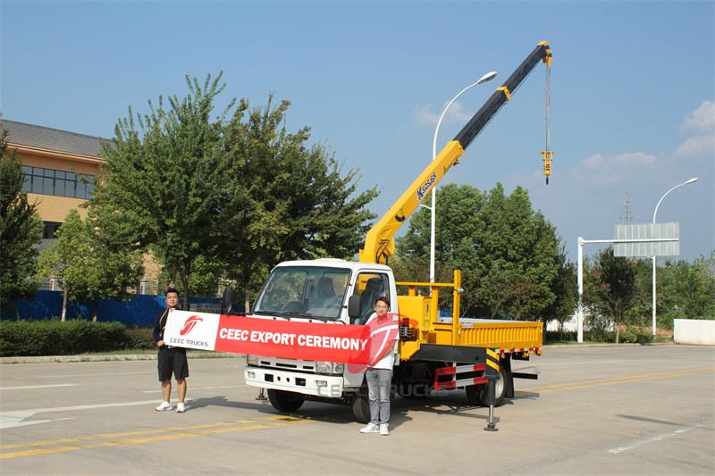 ဂရီနာဒါ - CEEC TRUCKS မှ စိတ်ကြိုက်ပြုလုပ်ထားသော ISUZU mini boom crane ထရပ်ကား ပို့ဆောင်ခြင်း